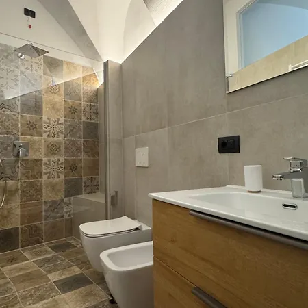 Al 3-5-7 Retreat Apartamento *