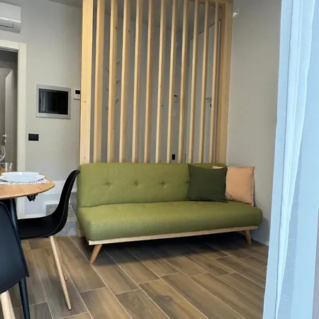 Al 3-5-7 Retreat Apartamento *